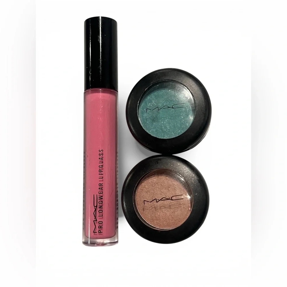 MAC Make Up Lot Naked Lunch & Aquadisiac Eye Shadows Long Love Love Lip Glass